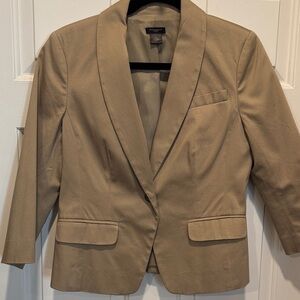 Ann Taylor cropped 3/4 sleeve tan Blazer with Notched Lapel
